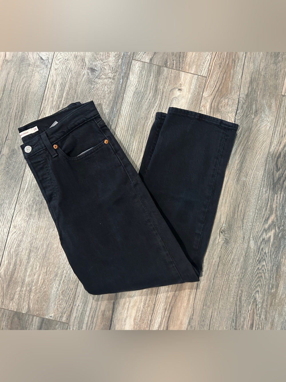 Levi's Women’s Wedgie Straight Black Straight Jeans - 28 - Button Fly Denim